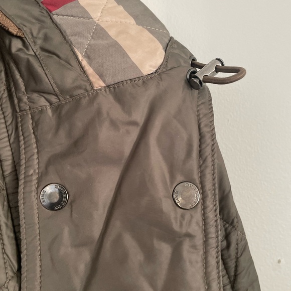 Burberry Quilted Trench Coat in Olive - Picture 7 of 7